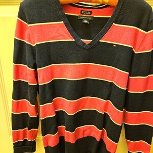 Tommy Hilfiger Sweater sz Large
